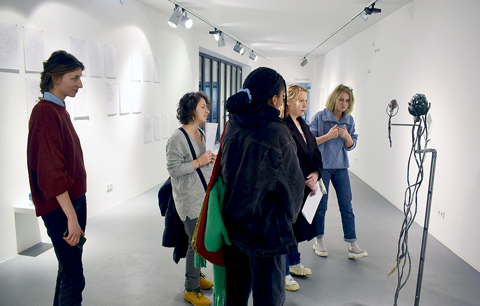 Visit to MANAGEABLE MATTER by Emma Waltraud Howes at Kunstverein am Rosa–Luxemburg–Platz