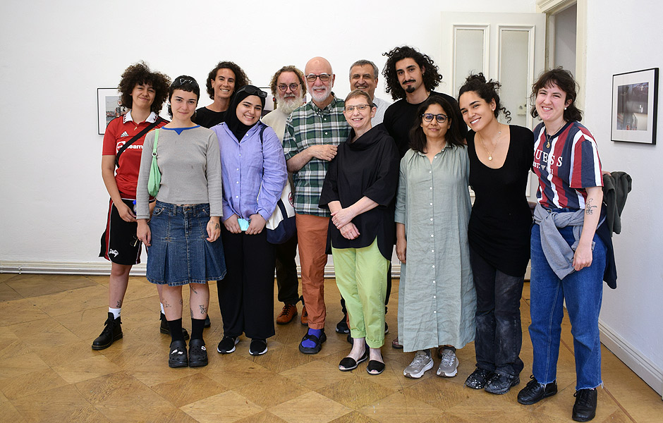 Visit to THE PRICE OF GAS & FIRST DIGITALS by Lucien Samaha at Schiefe Zähne