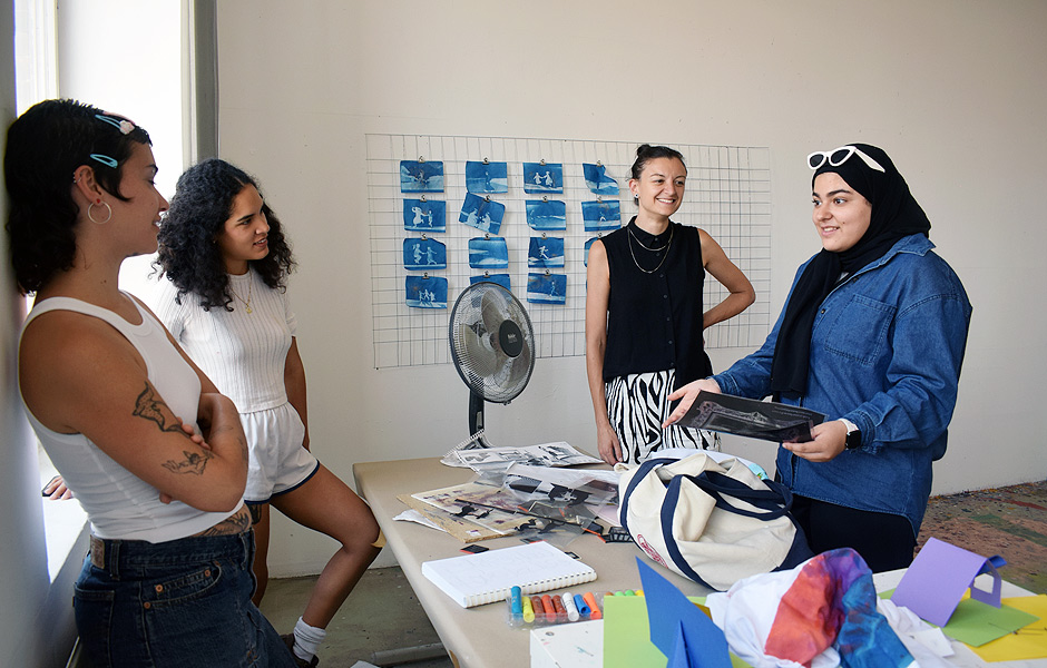 Lecture CURATING IN THE ANTHROPOCENE by Vanina Saracino