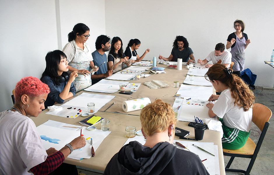 Workshop EXPLORATIONS IN PAINTING: Color and Light in Oil Painting by Anna Slobodnik